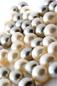 peach freshwater pearls